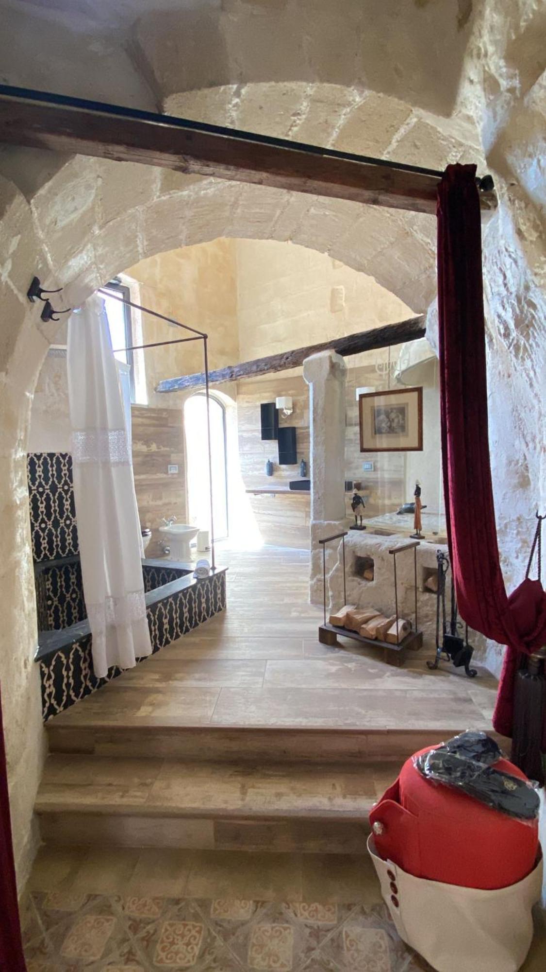 Maison D'Ax Matera Bagian luar foto